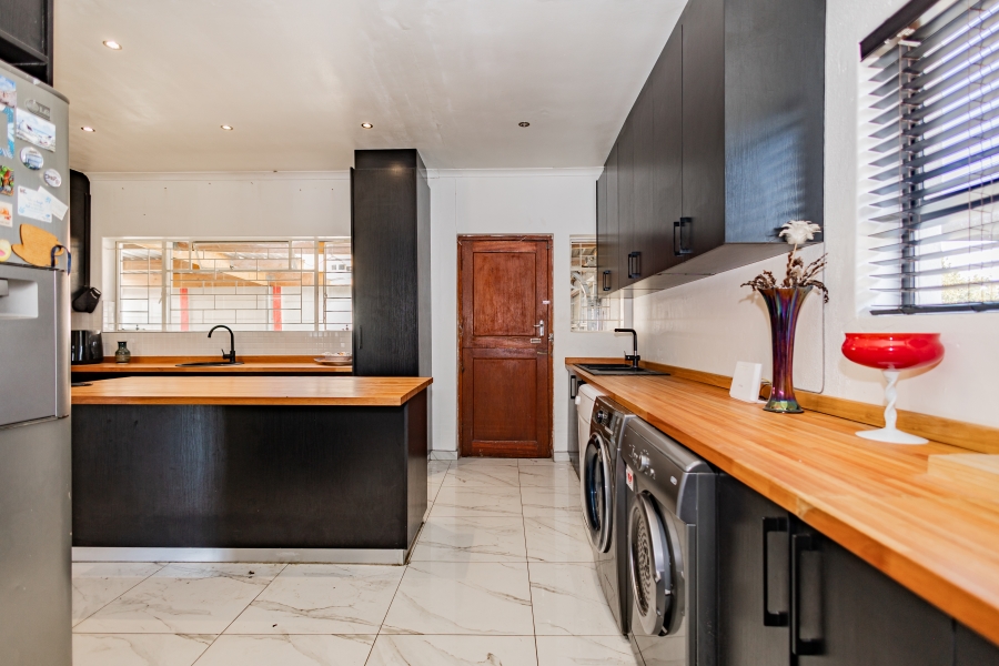 3 Bedroom Property for Sale in St Dumas Western Cape